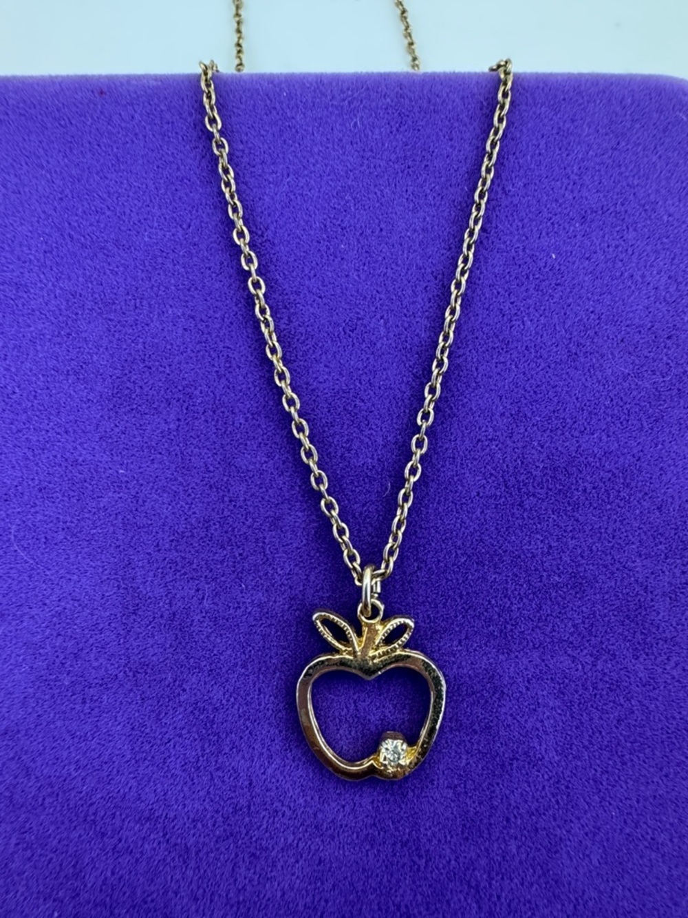 💛 Vintage Gold Plated Apple Pendant Necklace | Apple of My Eye